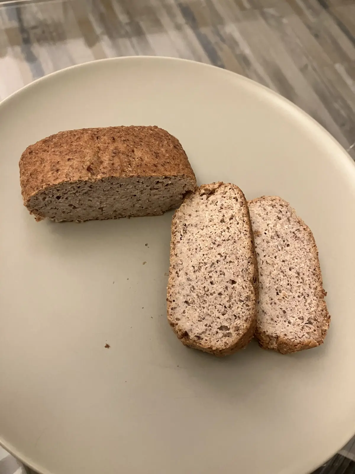 Pain low carb à la poudre d’amandes, mie aérée